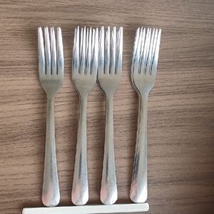 Walco Stainless 16pc. Forks